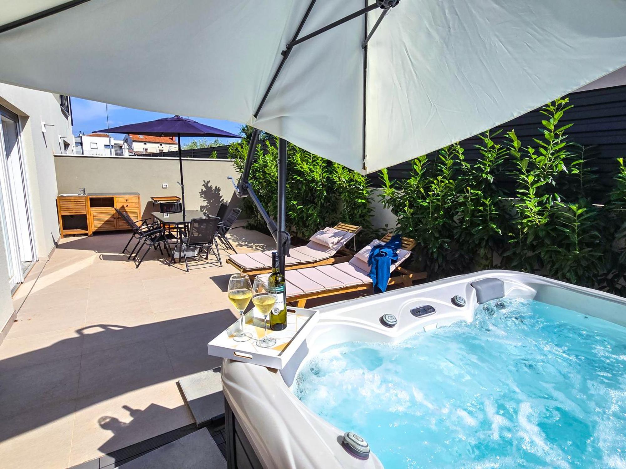 Villa David With Private Parking